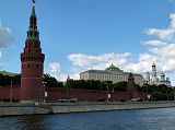 47 Kremlin vu de la Moskova Tour Beklemichev